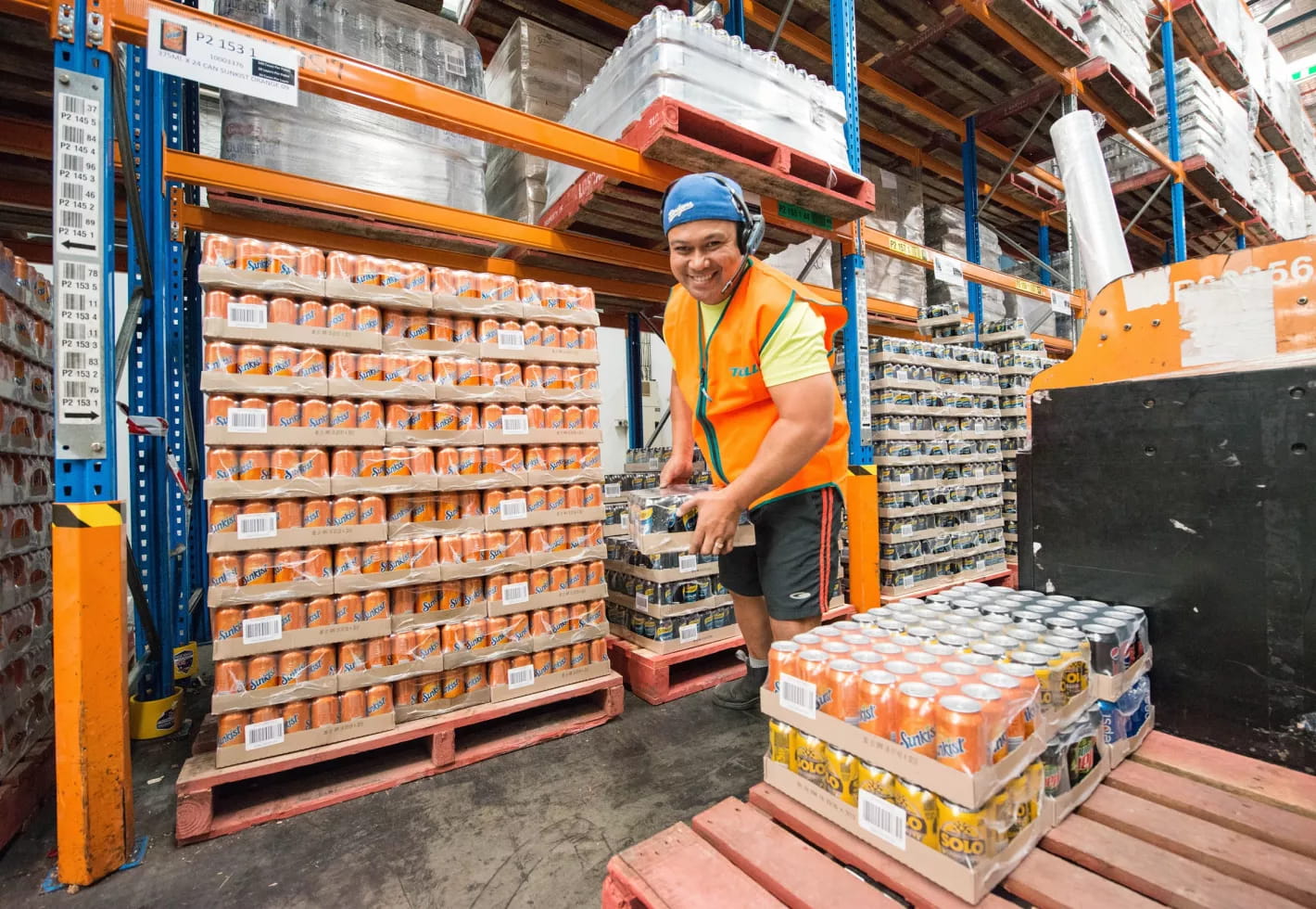 Distribution services